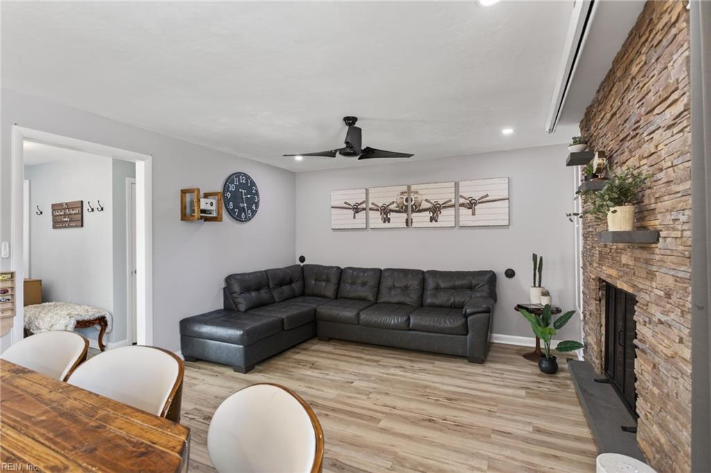 403 Holloway Drive