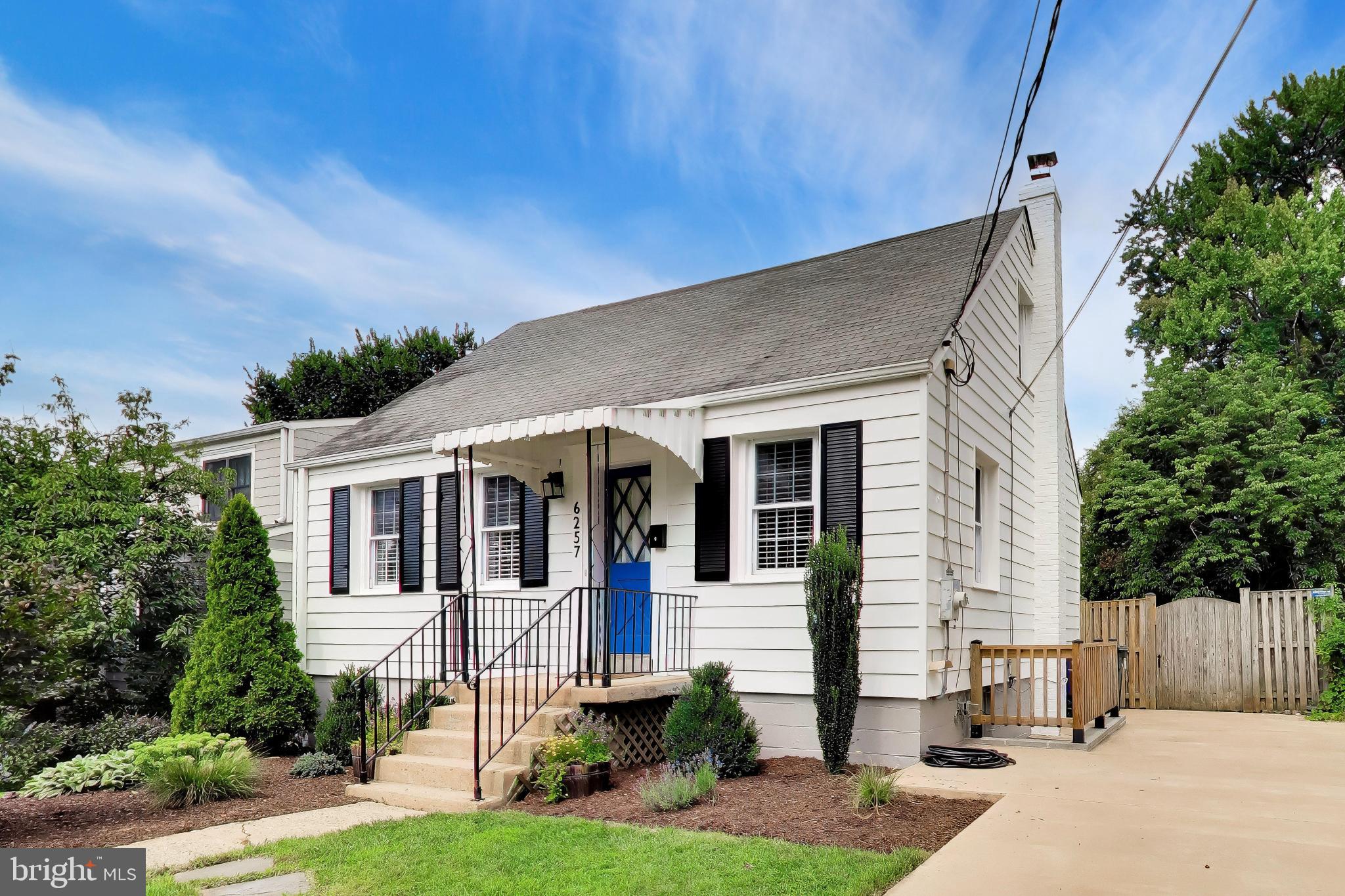 6257 18th Street N