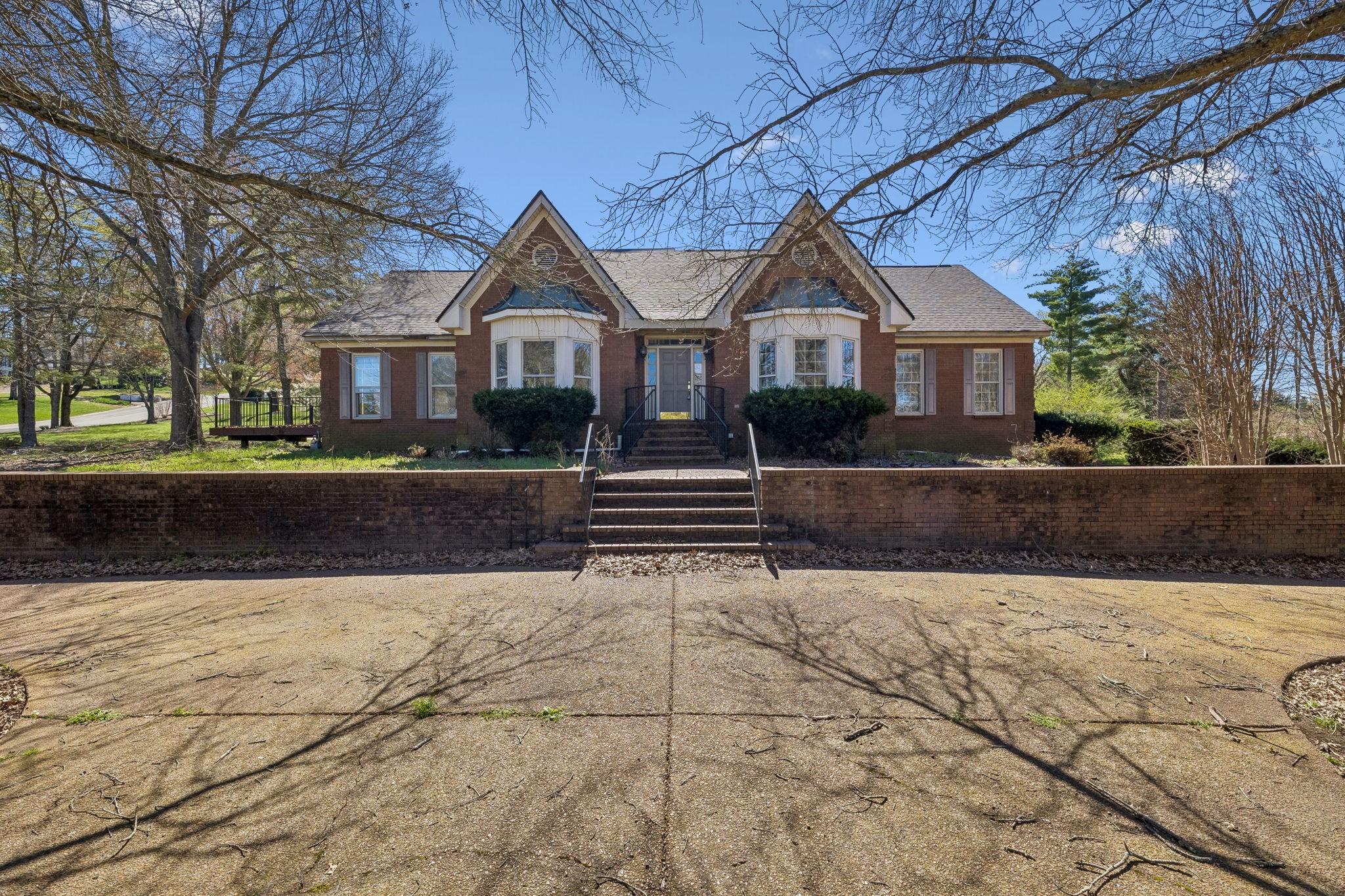 1715 Andrew Crockett Ct — sold
