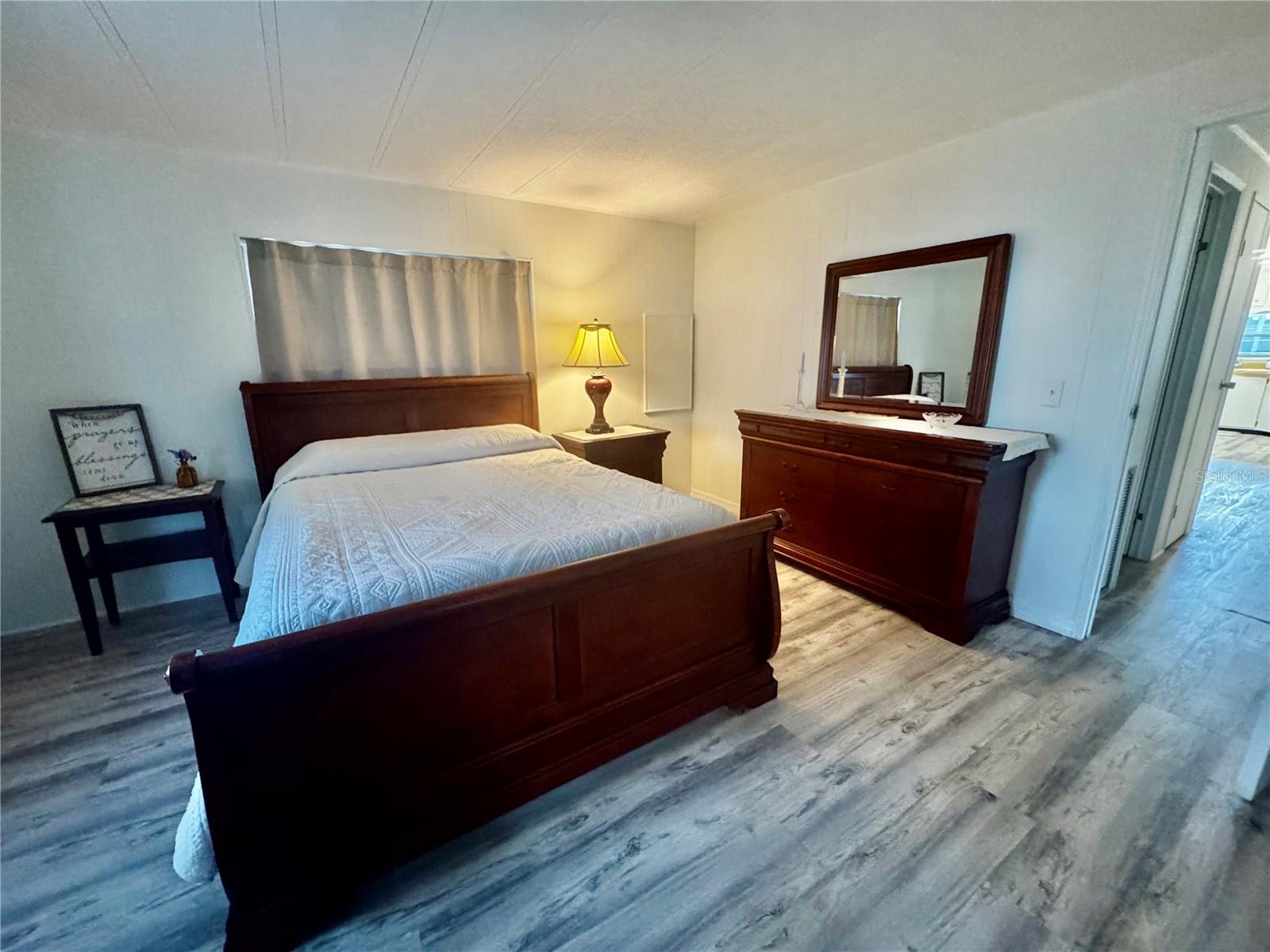5619 Bayshore Road 240