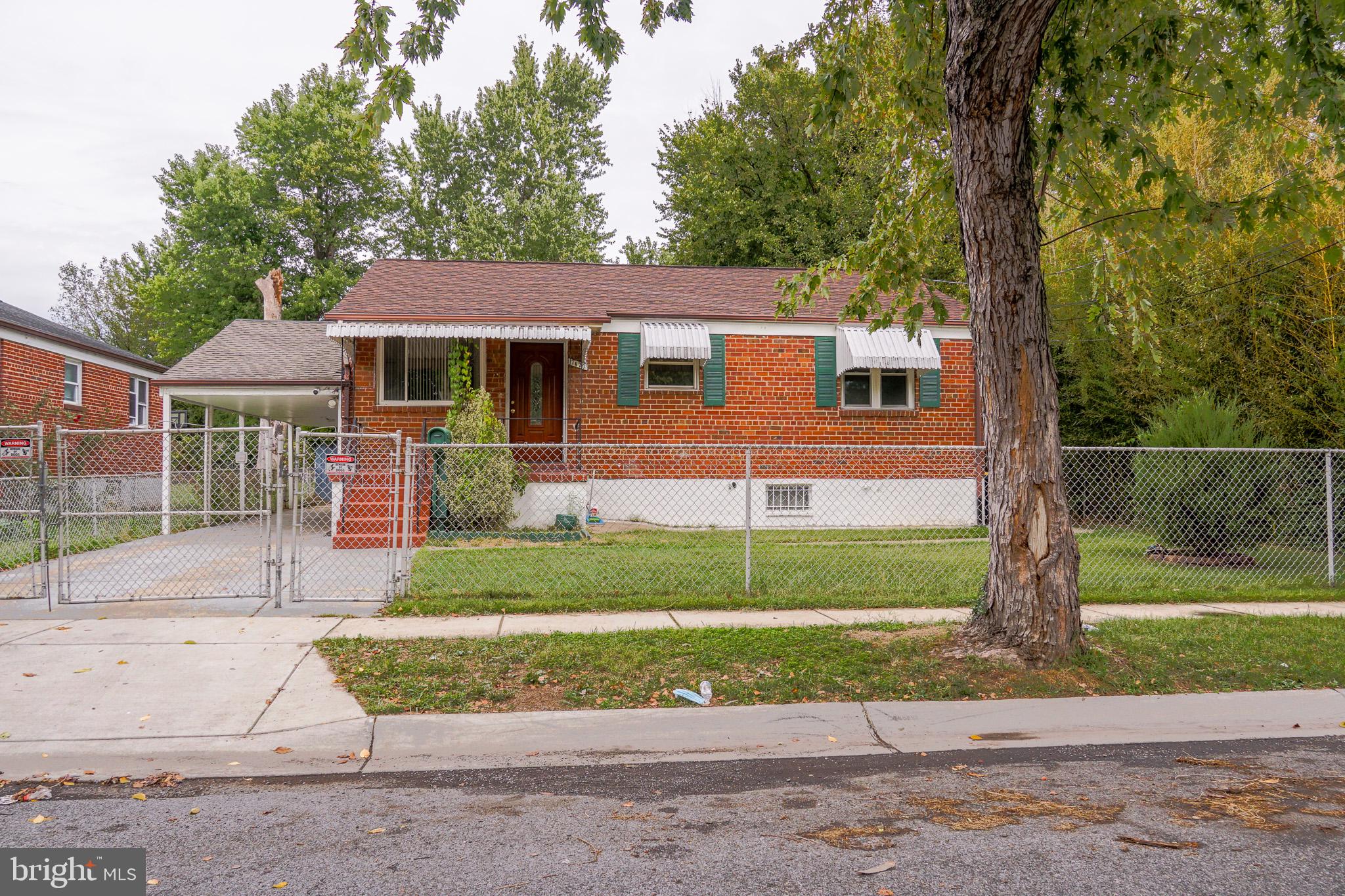 2420 Hannon Street