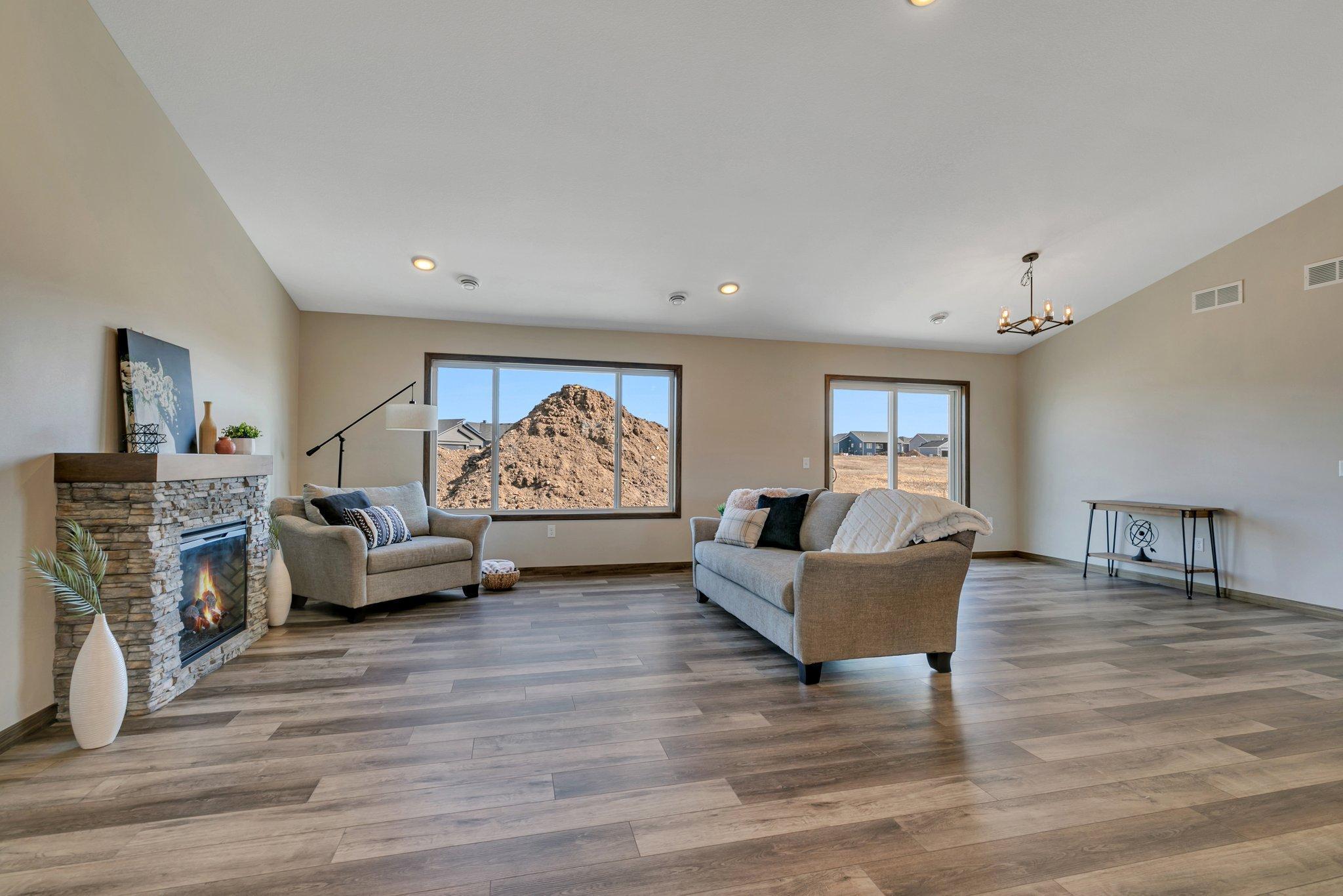 216 Woolgrass Way