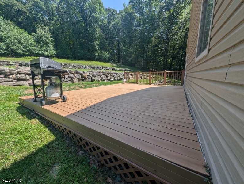 352 Buckhorn Dr