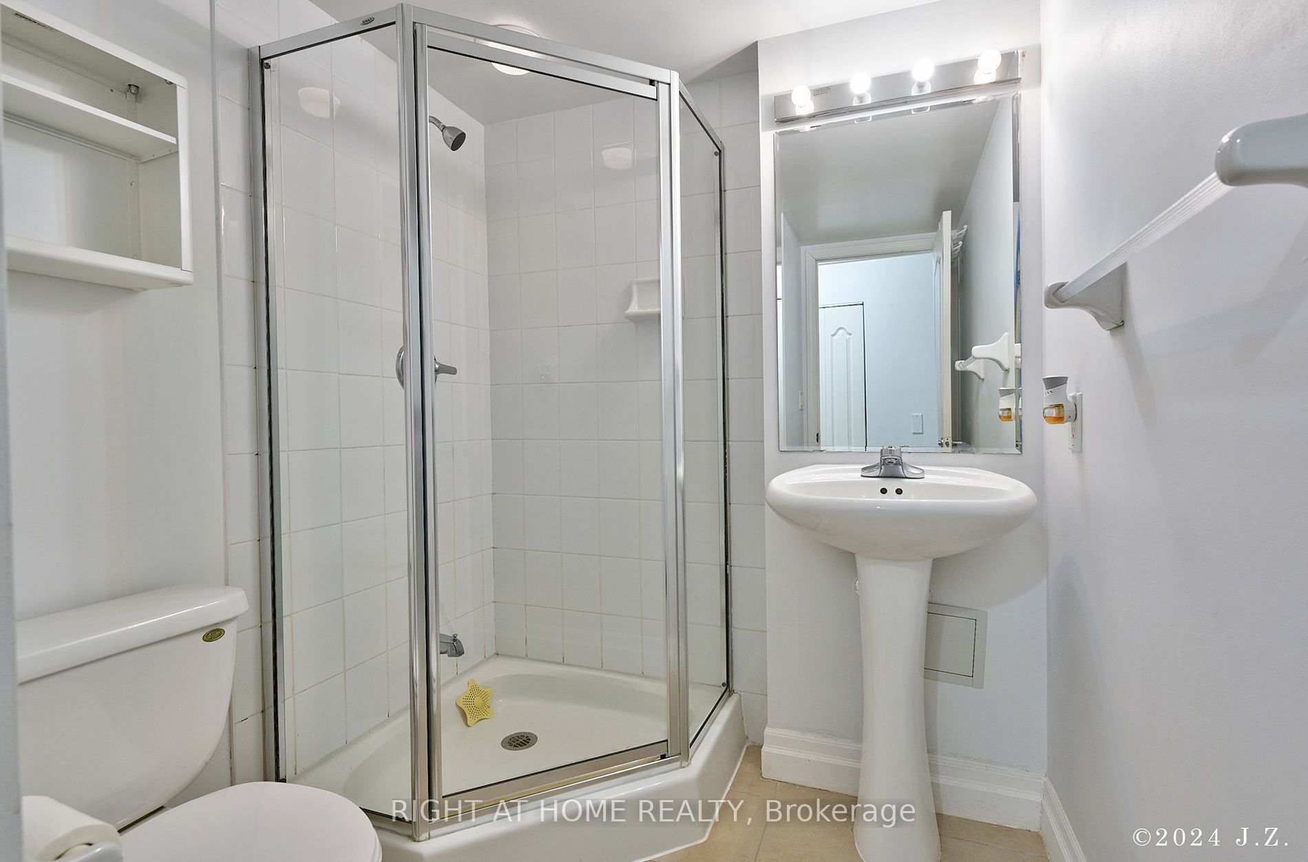 17 Barberry Pl 2305