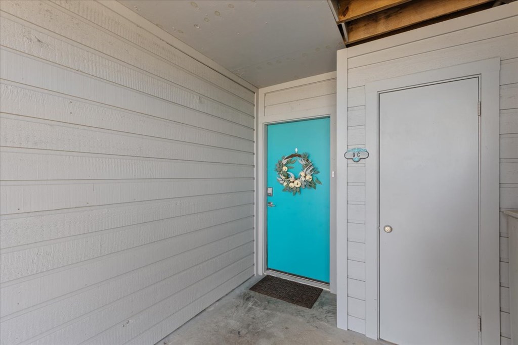 11 Old Mill Dr 9-C
