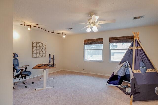 807 Rolling View Court