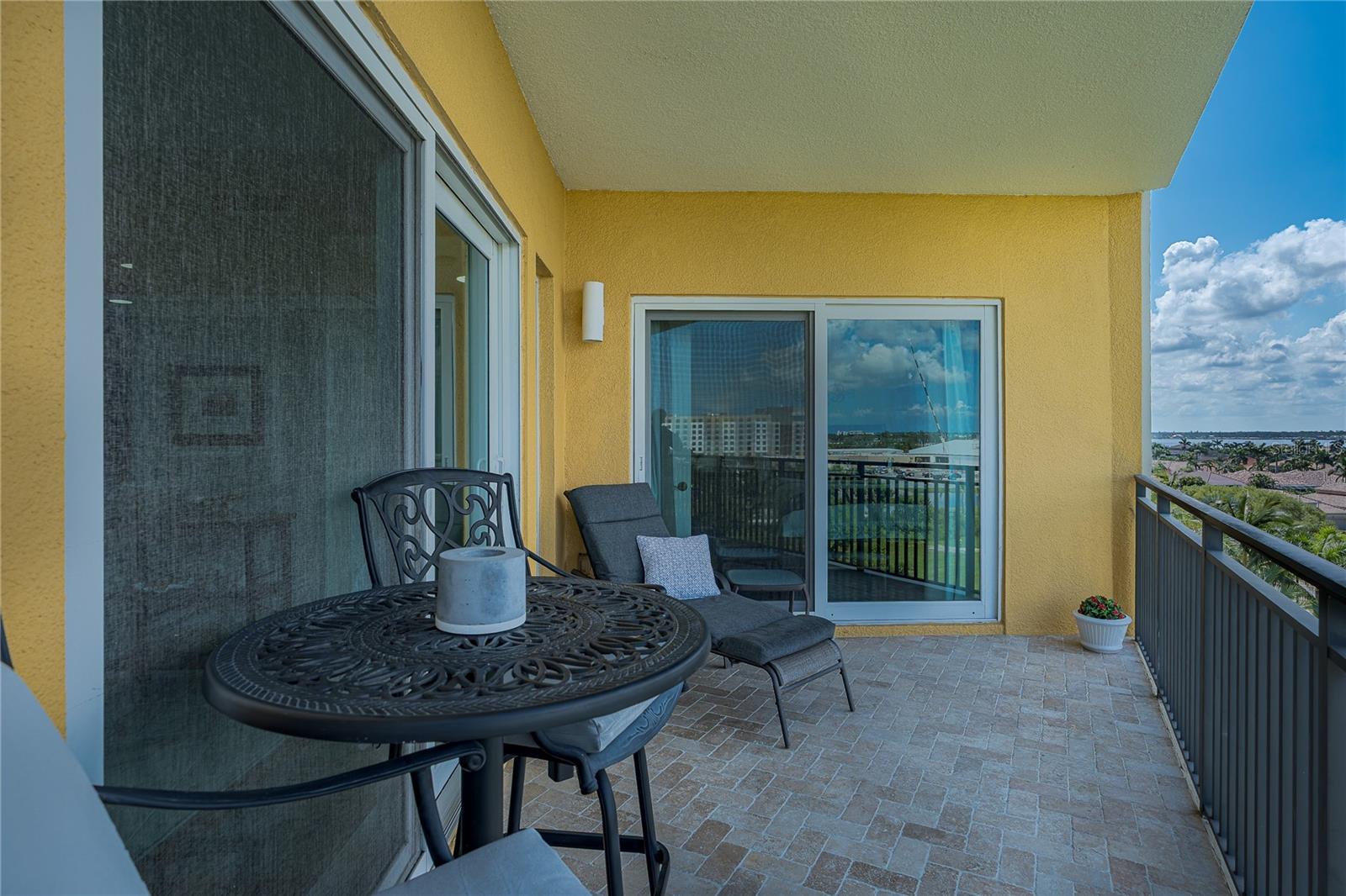 501 Haben Boulevard 605