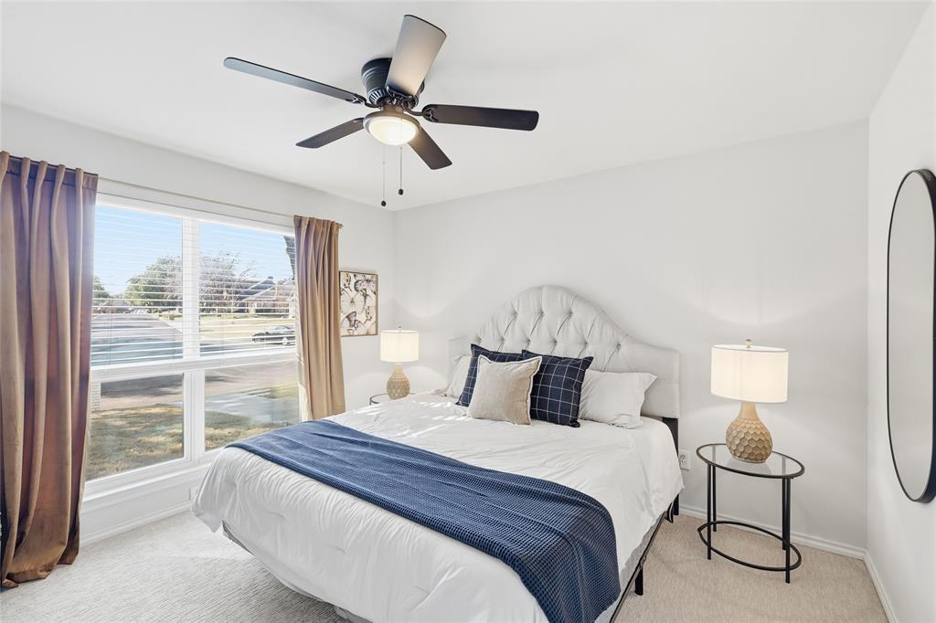 5008 Lake View Circle