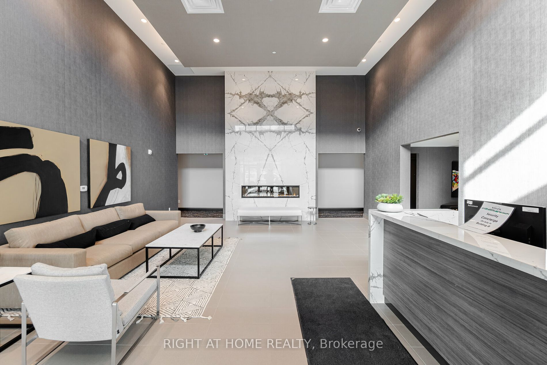 460 S Gordon Krantz Ave 213