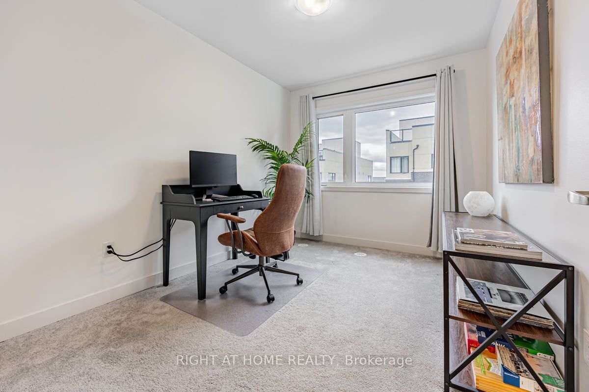 1555 Kingston Rd 323