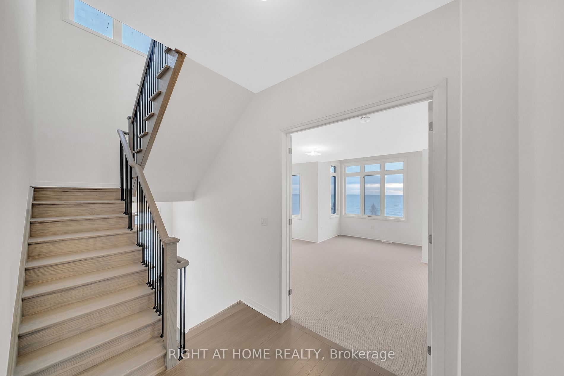 275 Port Darlington Rd