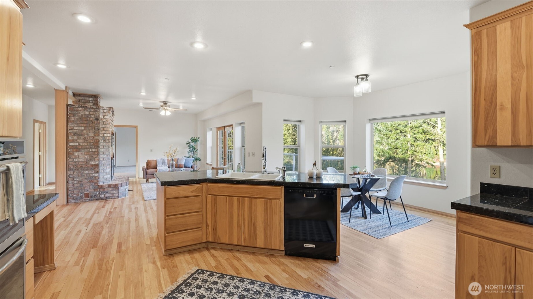 18432 W Lake Desire Drive SE