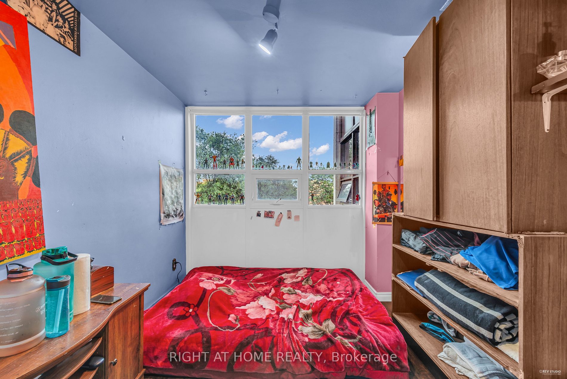 2323 Confederation Pkwy 408