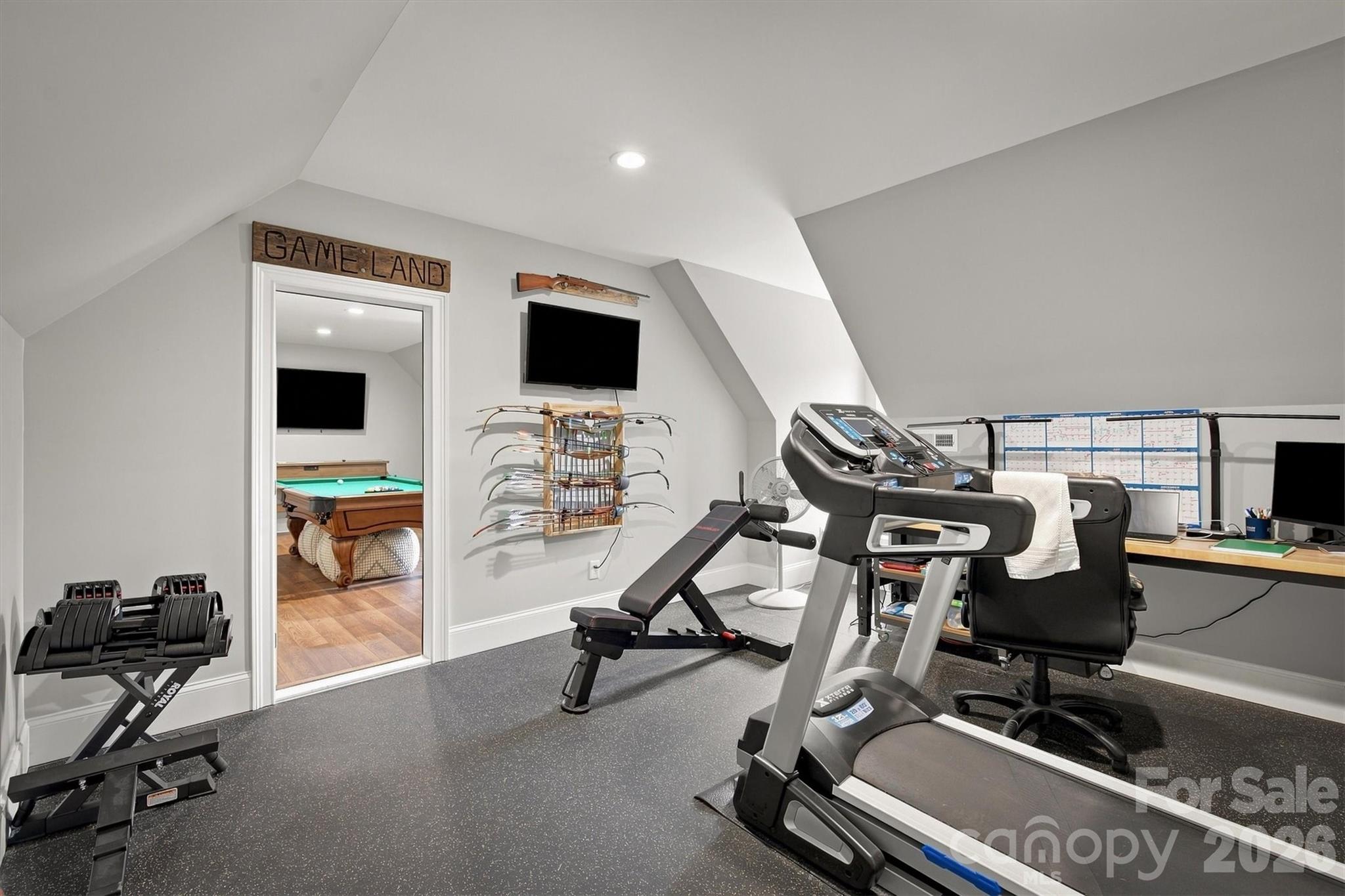5504 Cedar Cove Way