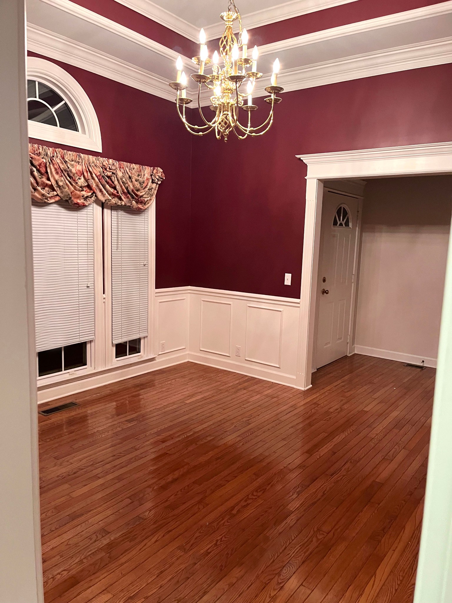 387 Natchez Trace Ct