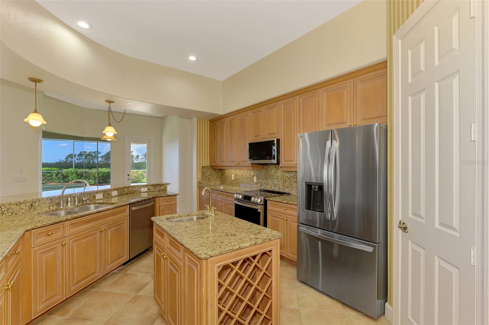 3031 Rivershore Lane