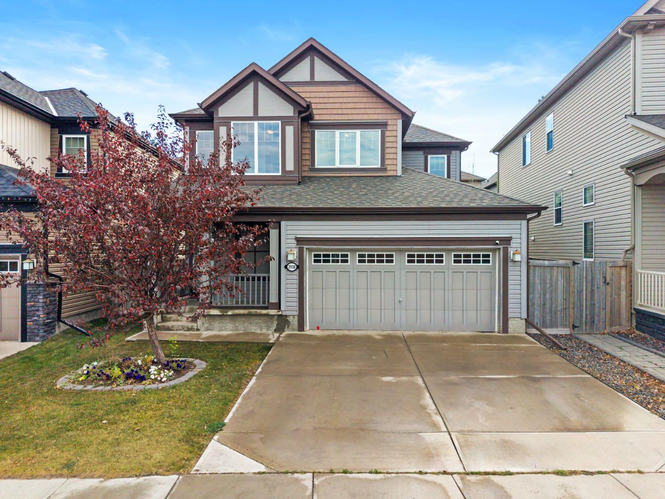 2938 Chinook Winds Drive SW