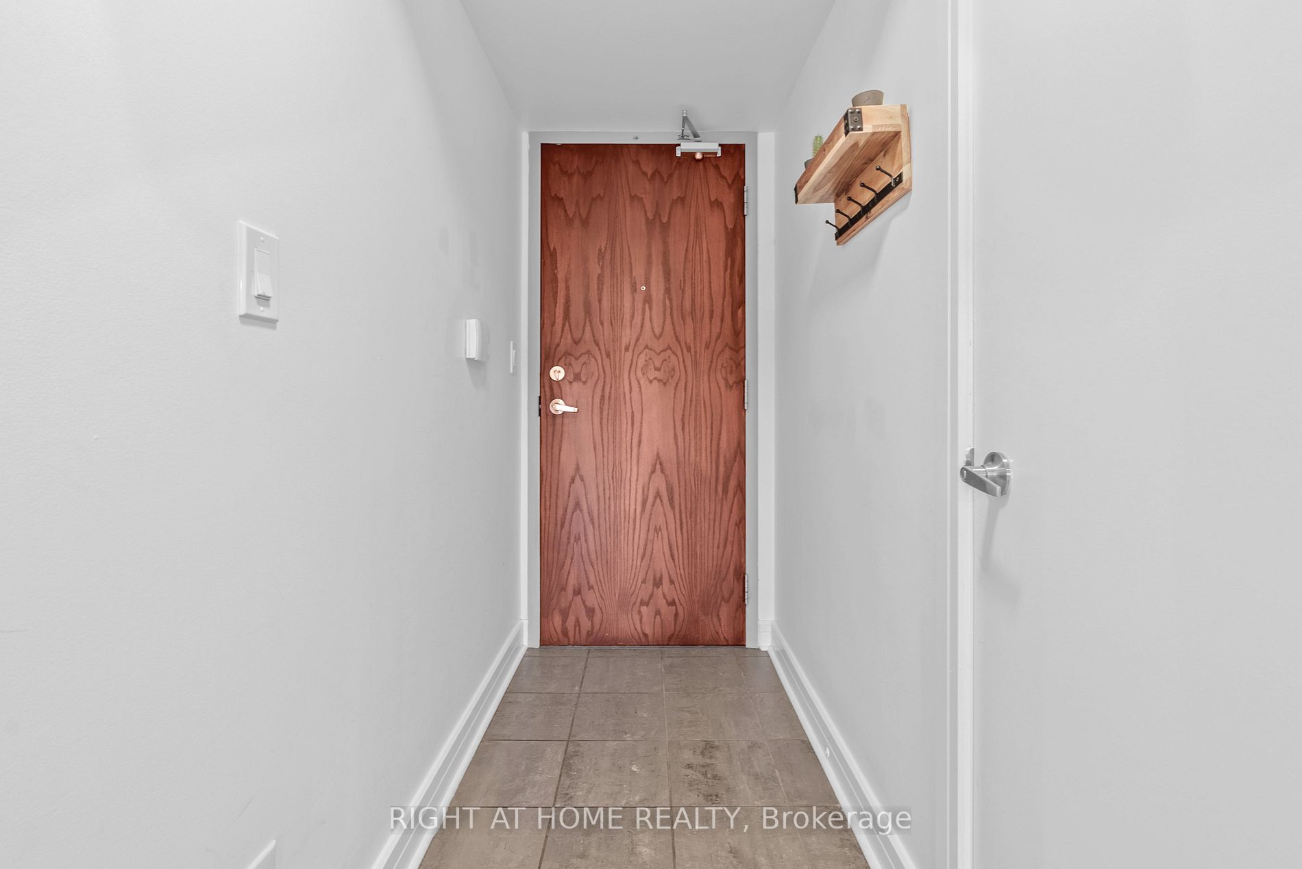 16 Harrison Garden Blvd 209