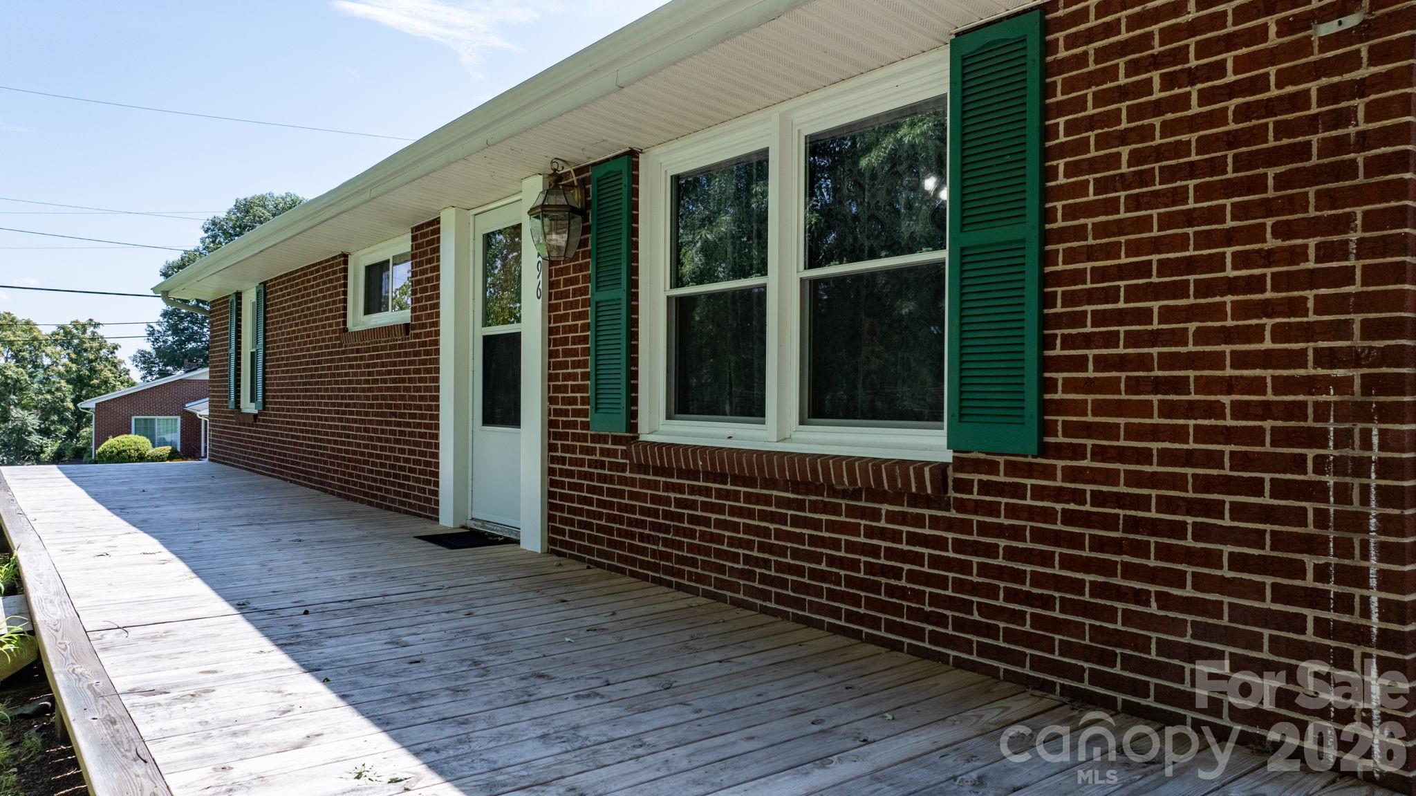 296 Pine Mountain Road
