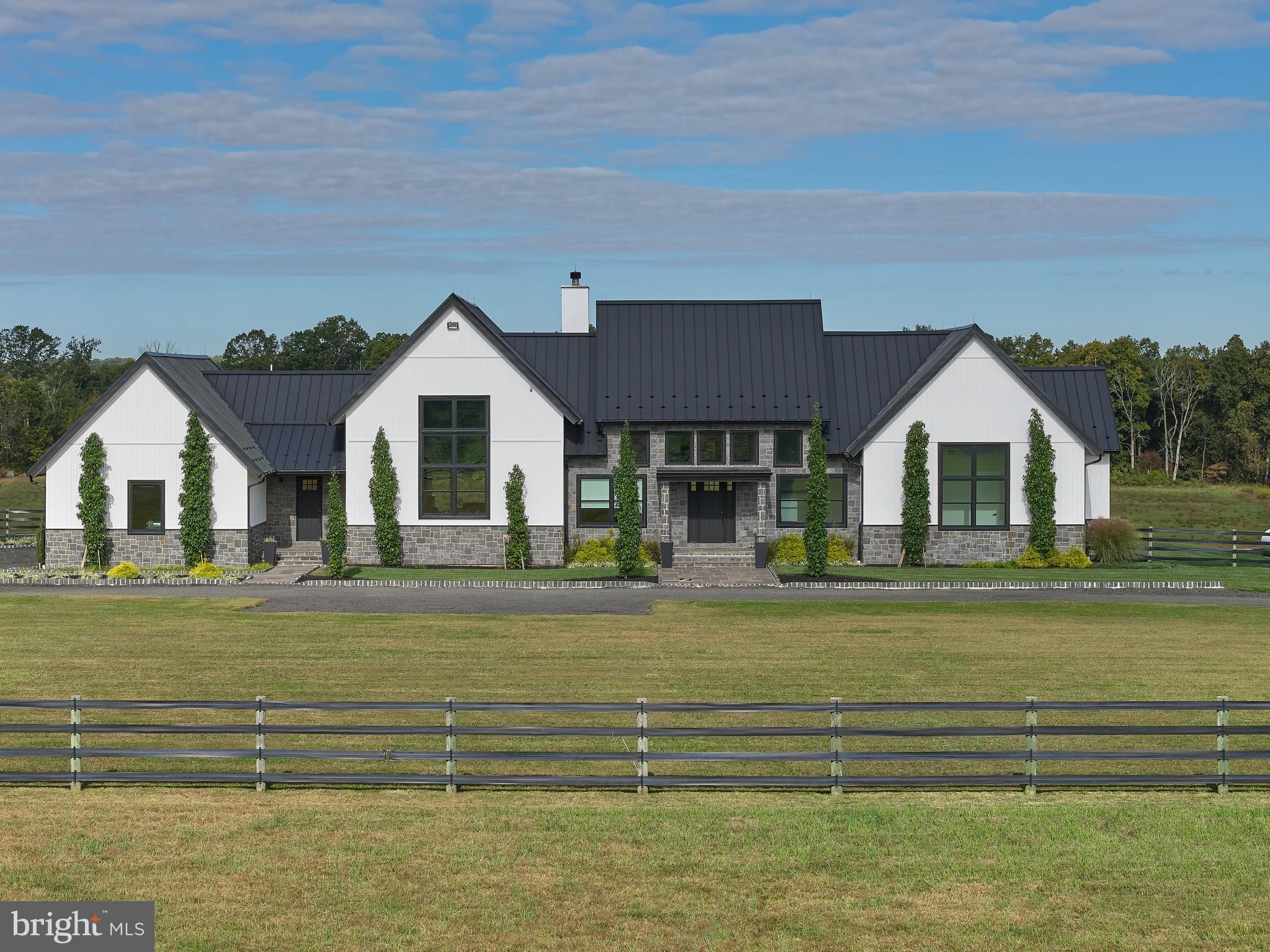 101 Harbourton Woodsville Road