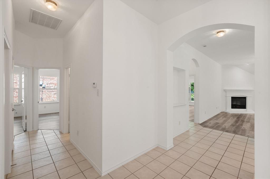 2724 Forest Lake Drive