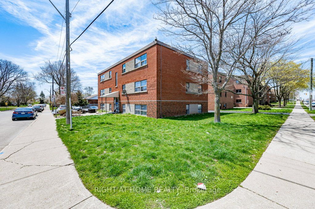 10 Organ Cres