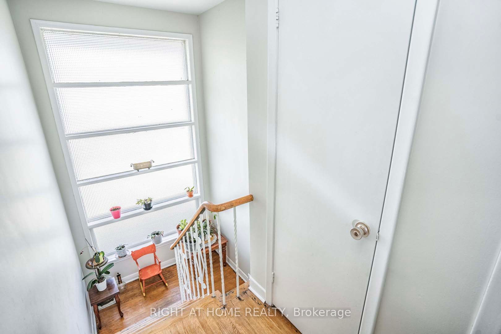 1149 Birchmount Rd
