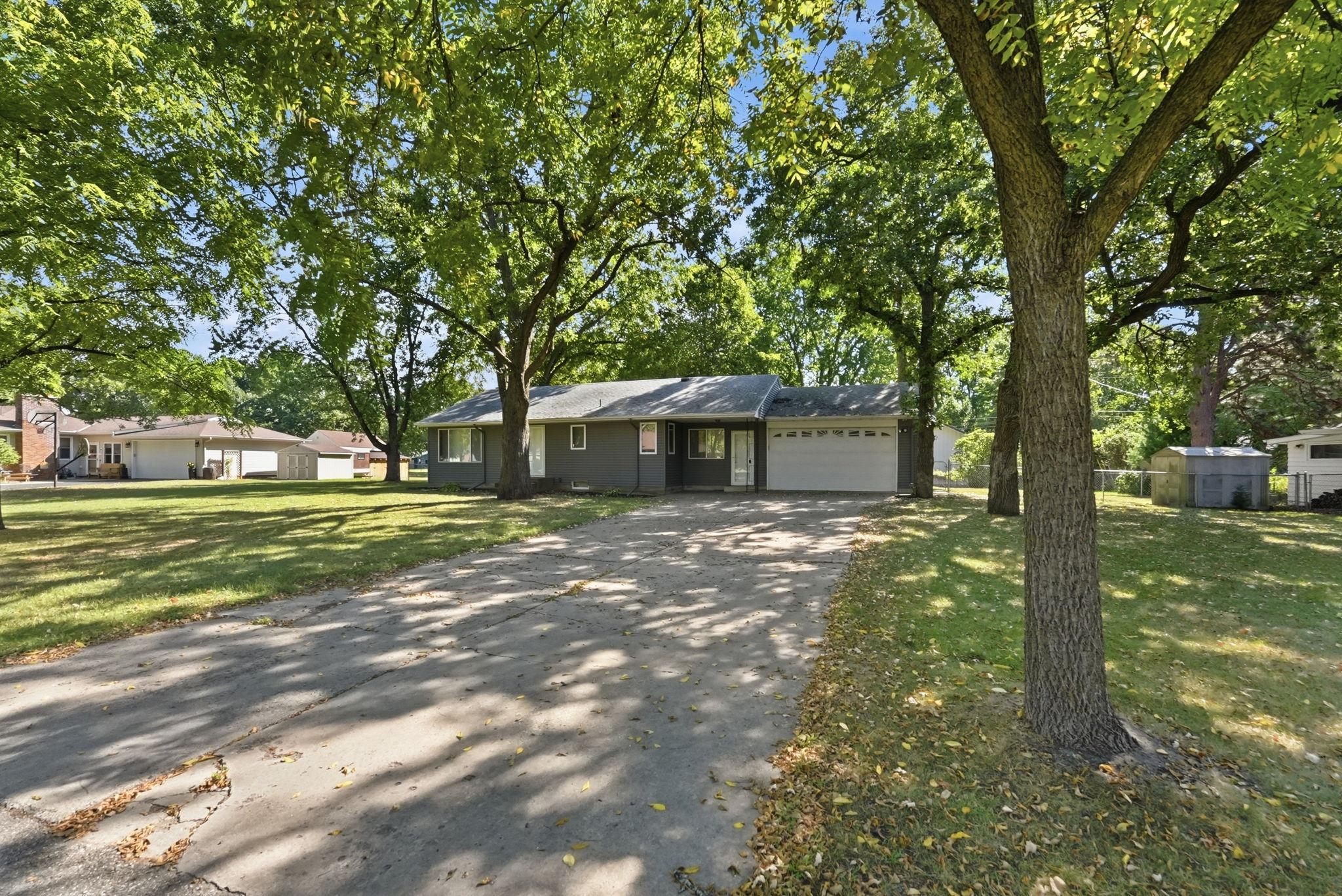 80 Woodhill Road