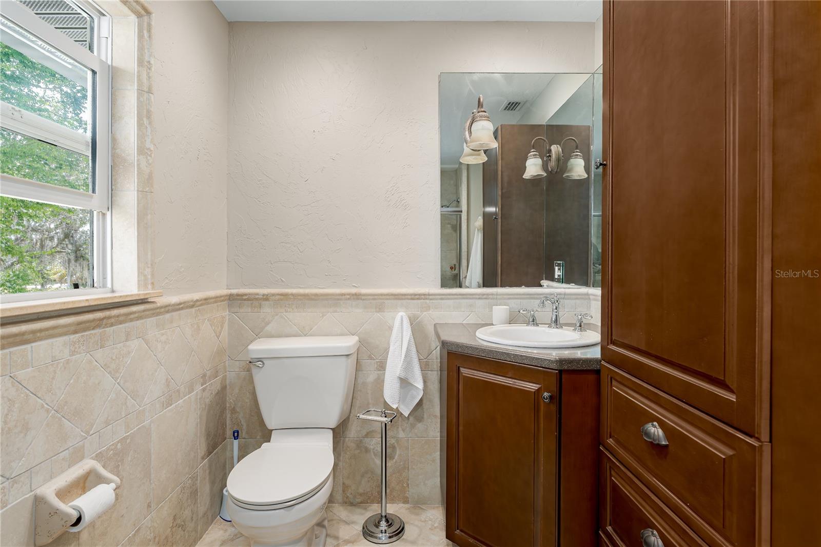 5403 Red Rooster Road