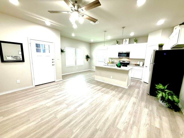 3501 Renfro 417
