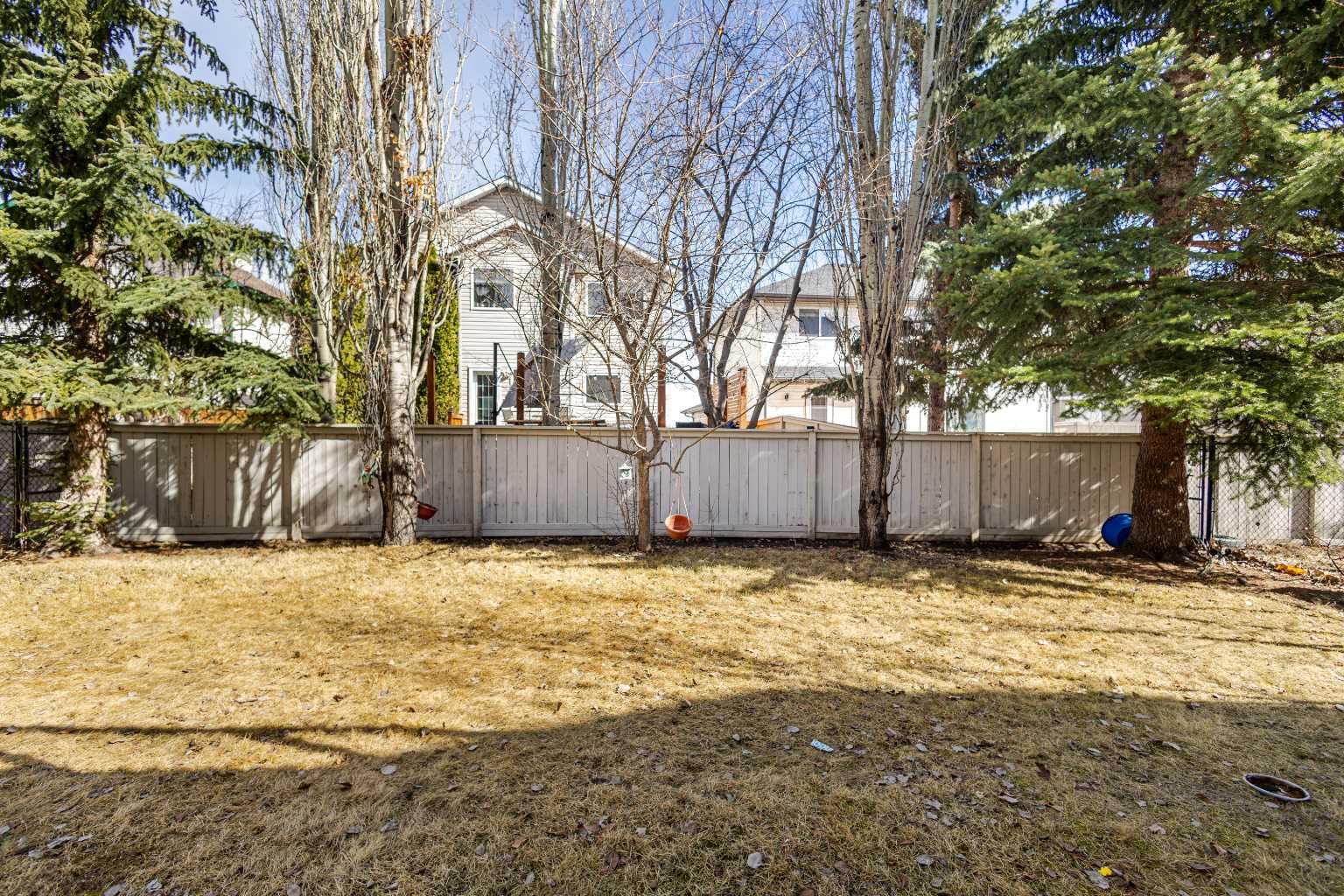 42 Panorama Hills Green NW