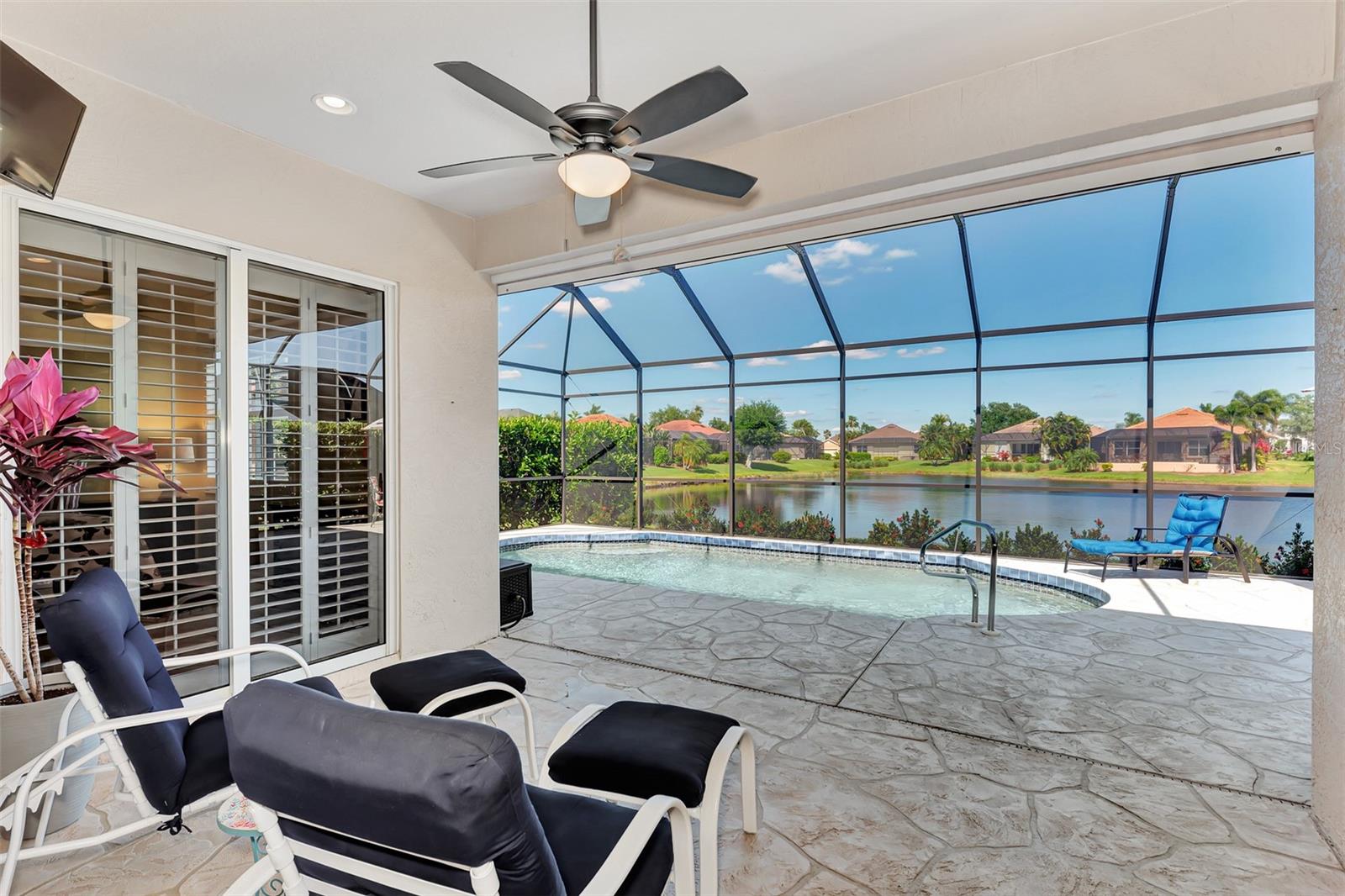 13335 Golf Pointe Drive
