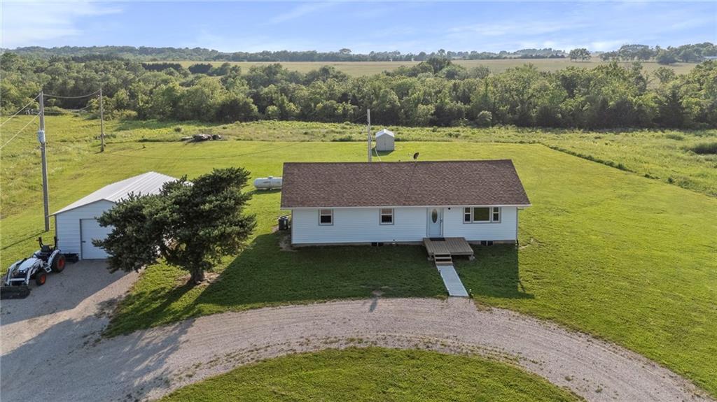 32241 NE Neosho Road