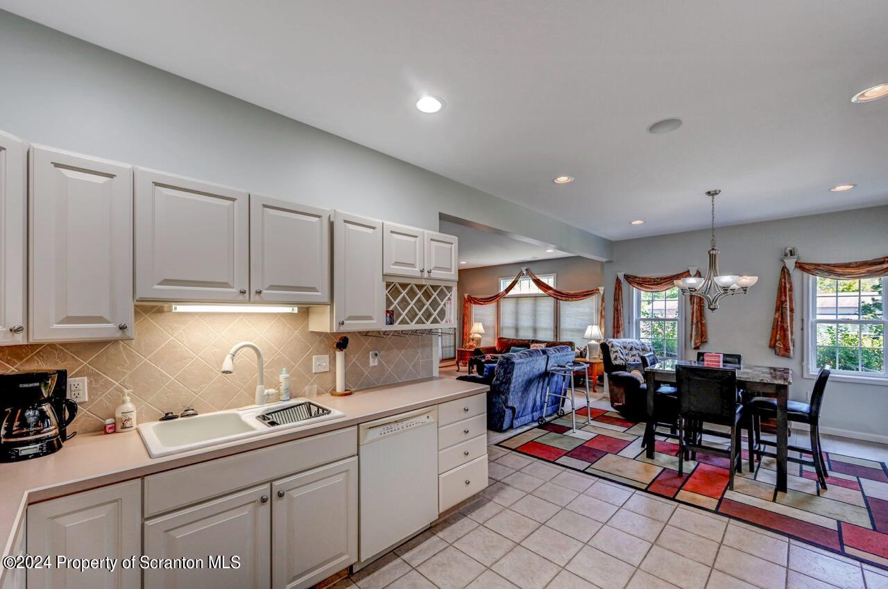 64 Parkland Drive Bldg 31