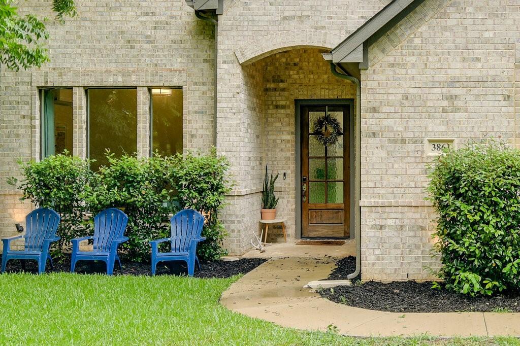 3861 Willow Bend Lane