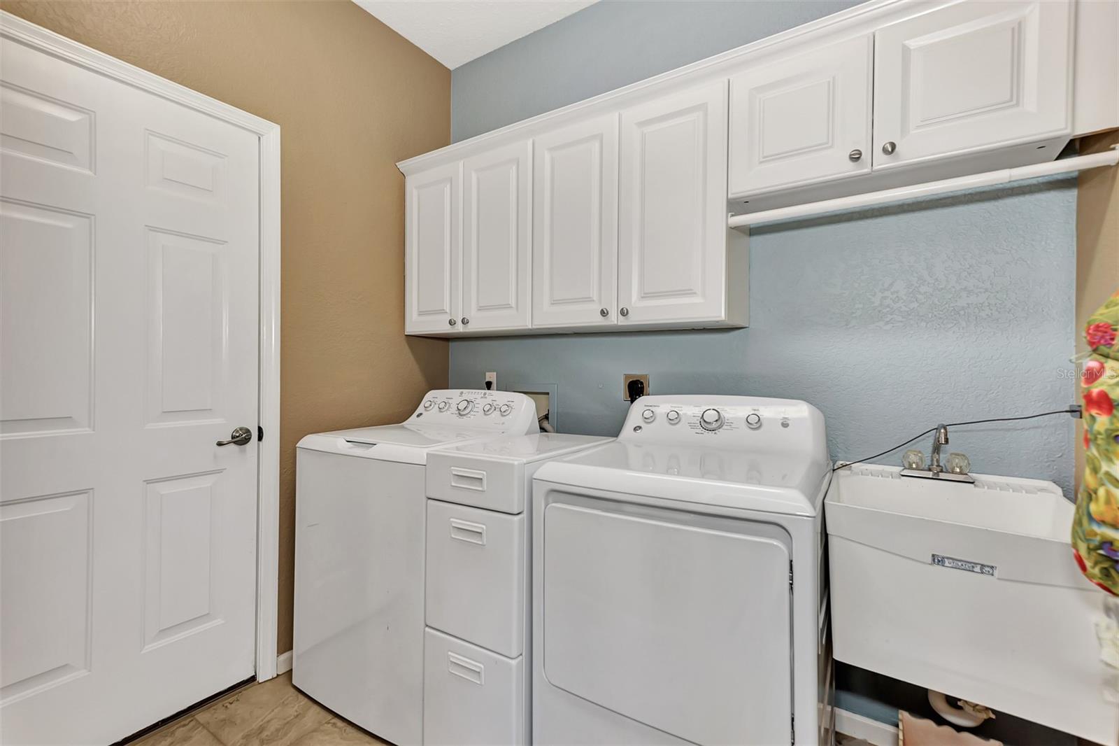 3155 Osprey Lane
