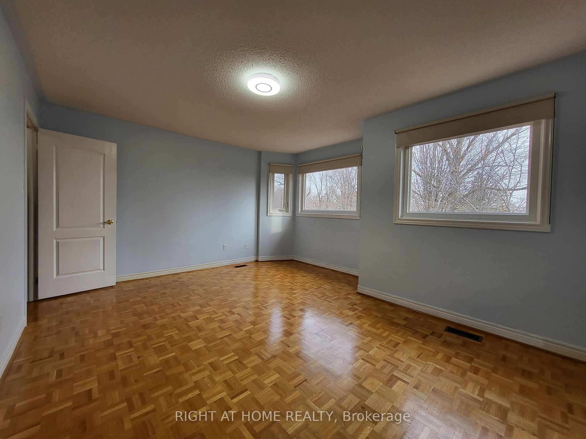 37 Giotto Cres