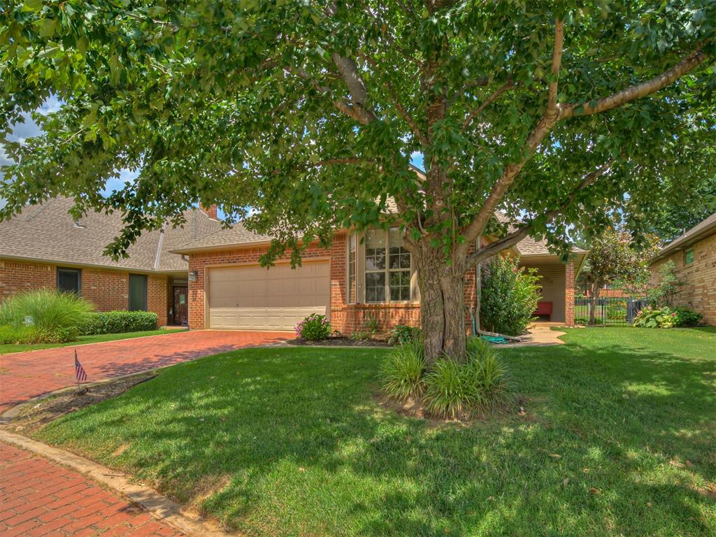 ADORABLE GEM nestled away in the Links at Coffee Creek.  Wonderful natural light throughout this 3 bedroom, 2 bath home with beautiful views of nature.  Spacious rooms with ceiling fans, built-ins, epoxy garage floor, and lots of storage.  Fireplace connects living room and master suite, so enjoy a night by the fire whether entertaining guests in the living room or winding down for the evening in the master suite.  Imagine relaxing in the backyard under your covered patio with refreshing ceiling fan while enjoying green space and the great outdoors.  Or head out the back gate for a stroll on the walking trail with its trees, ponds, and neighborhood pool.  Serene living inside this lovely cul-de-sac with its fantastic location in north Edmond.  Close to Mitch Park, the YMCA, Edmond MAC and Senior Center, post office, grocery store, restaurants, Lowe's, pharmacy, and almost everything you need within 1 mile.
