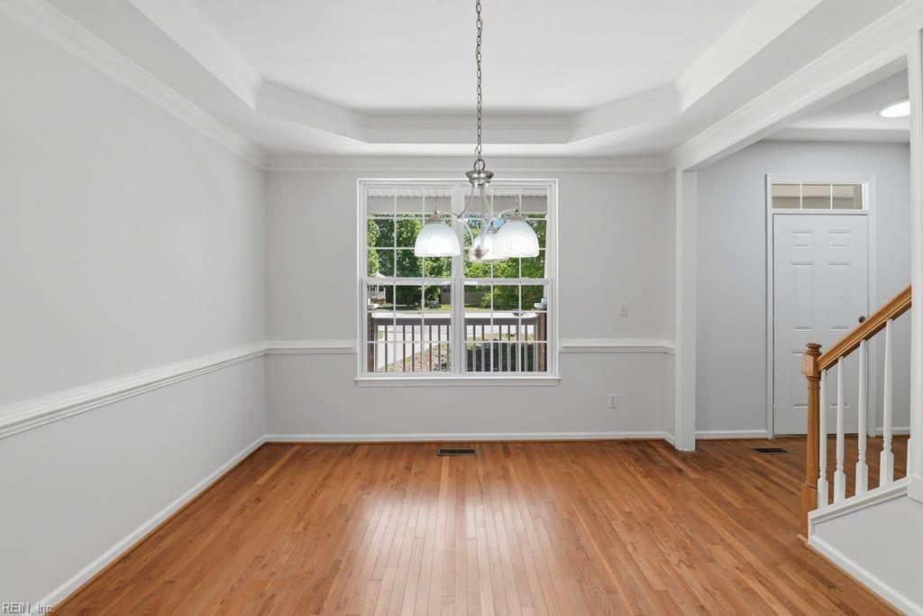 2560 Banbury Court