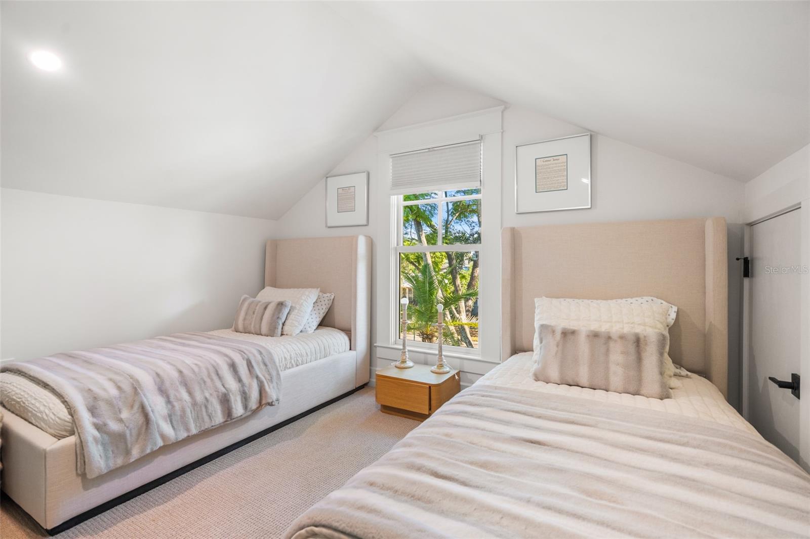 5302 N Central Avenue