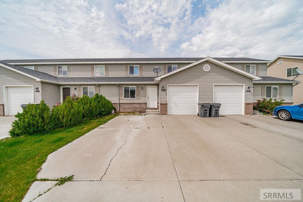 3044 Janessa Lane