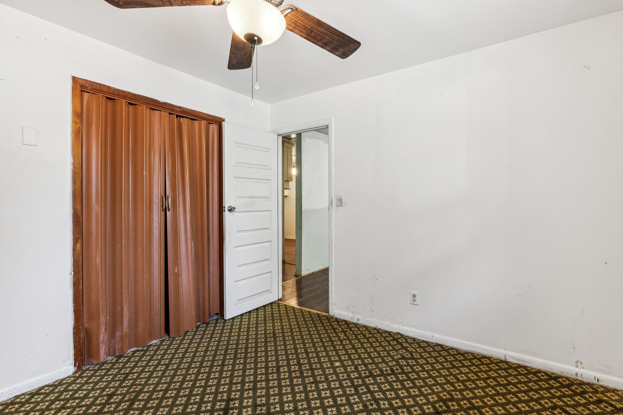 831 Gallavista Ave