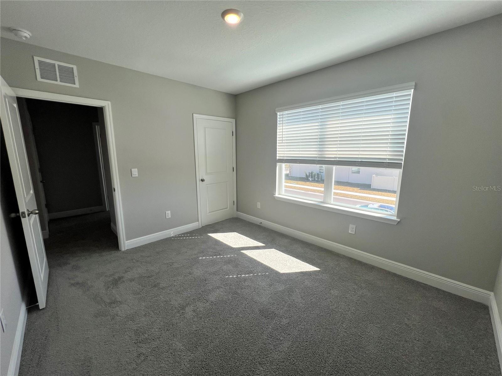 2315 Warren Acres Boulevard