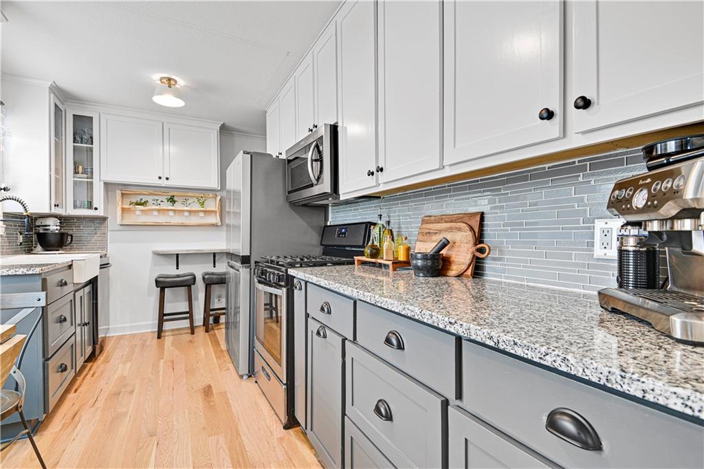 5347 Rosewood Street