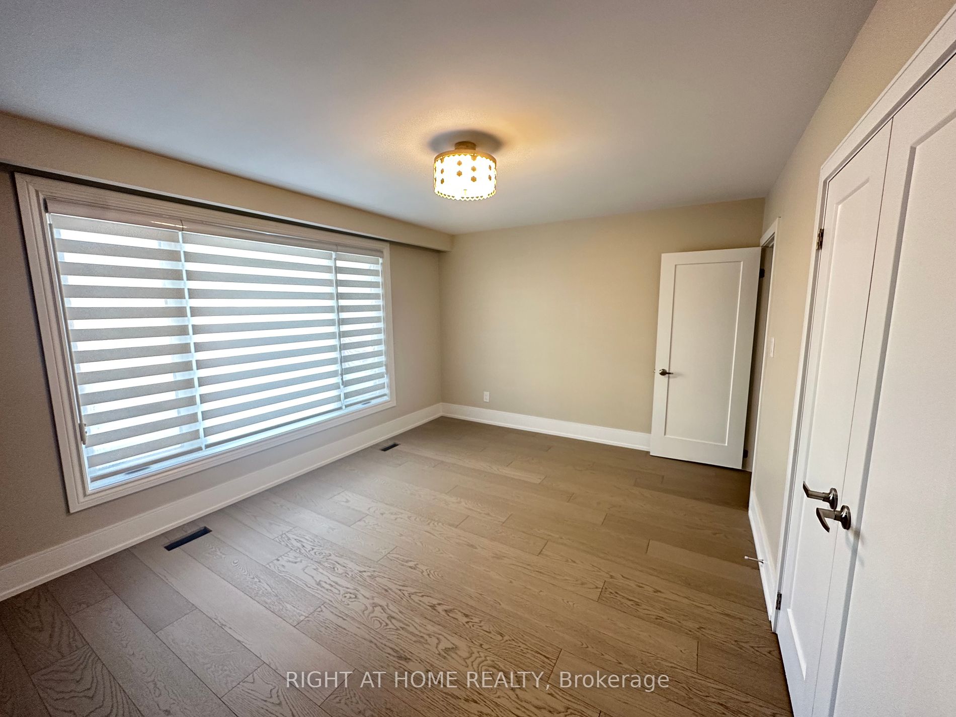 128 Twenty Second St (Main)