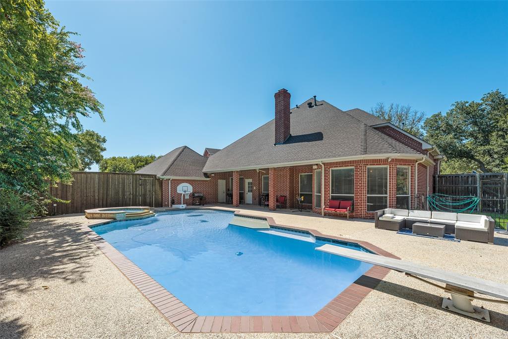 902 Pebblestone Court