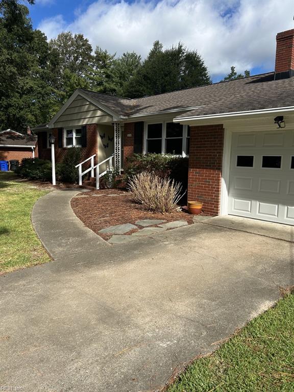 5214 Sweetbriar Circle