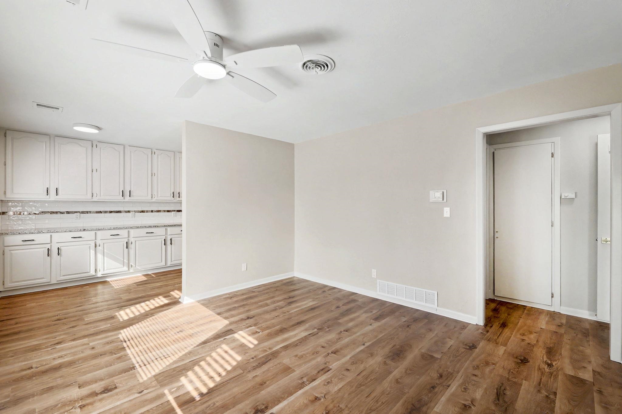 2222 W Greenfield St