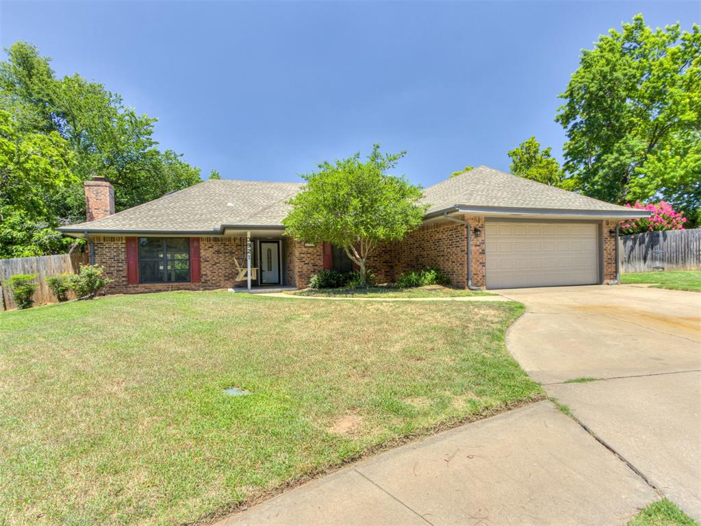 This beautifully renovated 3-bedroom, 2-bath home is tucked away in a peaceful cul-de-sac. From top to bottom, every detail has been thoughtfully updated including brand new flooring throughout and stylish wood-look tile in the main living areas. The kitchen is a true showstopper with sleek quartz countertops, new appliances, and a fresh modern design. Both bathrooms have been fully remodeled, with the primary suite featuring a spacious walk-in shower, double vanities, and a generous walk-in closet. A large bonus room off the living area offers flexible space for a home office, playroom, or media room. Outside, you’ll find an oversized backyard with a privacy fence, a large deck perfect for entertaining, and a sprinkler system to keep your lawn looking its best. Centrally located just off I-35, this home is only about 3 miles from the University of Oklahoma campus and minutes from Sooner Mall, top-rated restaurants, and local shops.