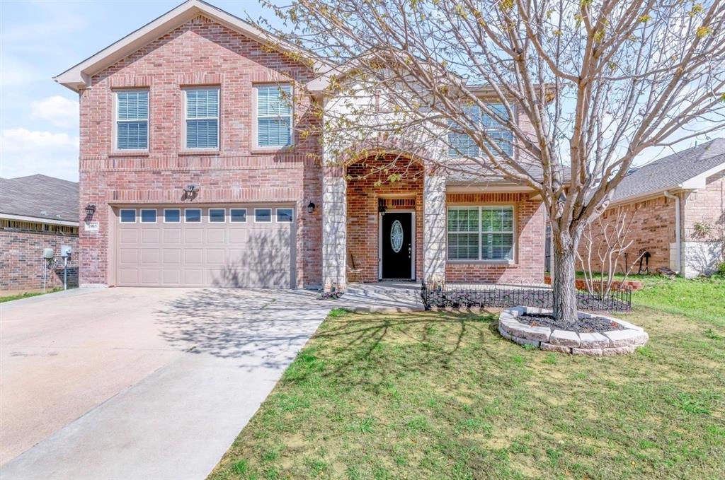 Welcome home! The curb appeal of this home is beautiful! You will find a nicely sized covered patio as you pull up. Step inside to discover a beautiful modern kitchen with stainless steel appliances, including the refrigerator. The home features clean, low-maintenance vinyl wood floors throughout—no carpet in sight! Open concept home that encompass the spacious kitchen, dining, and living area. All the bedrooms are located upstairs, and nicely sized. The primary bedroom is enormous with an en suite bathroom with separate shower, garden tub, double sink and has a walk in closet. There is a powder room for the privacy of your guest. Out back, enjoy a spacious grass yard with a concrete patio, and storage shed, perfect for outdoor activities and gatherings. With easy access to Highway 360 and nearby shopping and dining, this home offers both comfort and convenience. Come make it your own!
